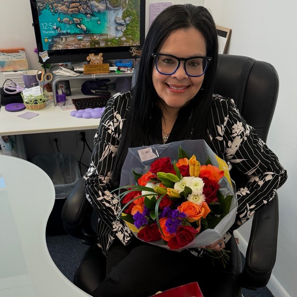 Click like for my Live Show Notification. ๐ฆ๐๐ฆ๐ - Picture 5 of 12